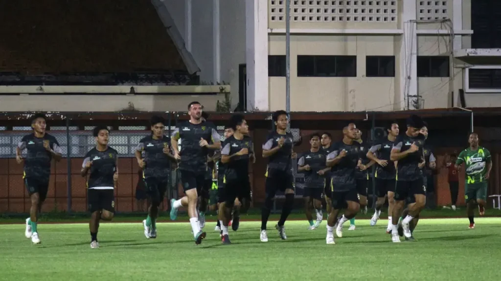 Munster Incar Persebaya: Uji Tanding Seru di Yogya!