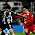 Curtis Jones Sebut Alasan Liverpool Tertahan oleh Newcastle